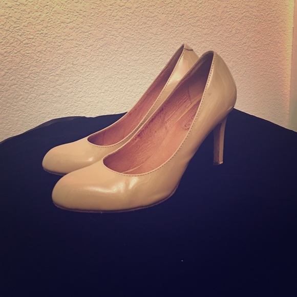 Corso Como pump