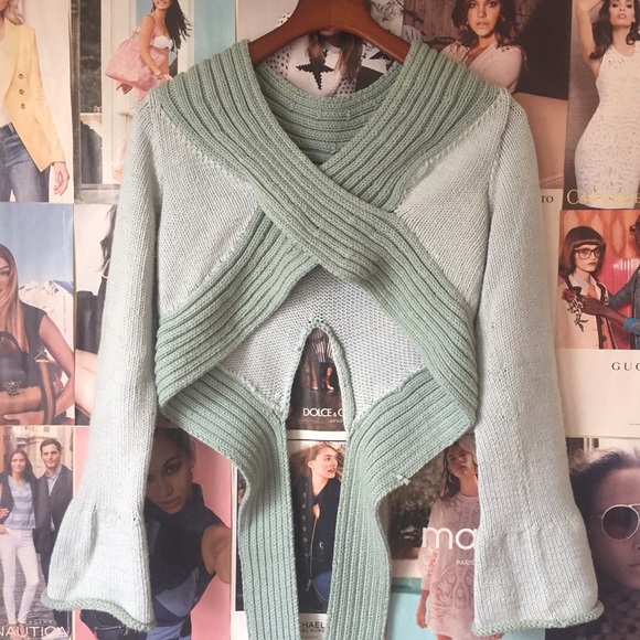 Mum's Knitwear Sweaters - ⭐️HOST PICK⭐️ Hand knitted crop sweater