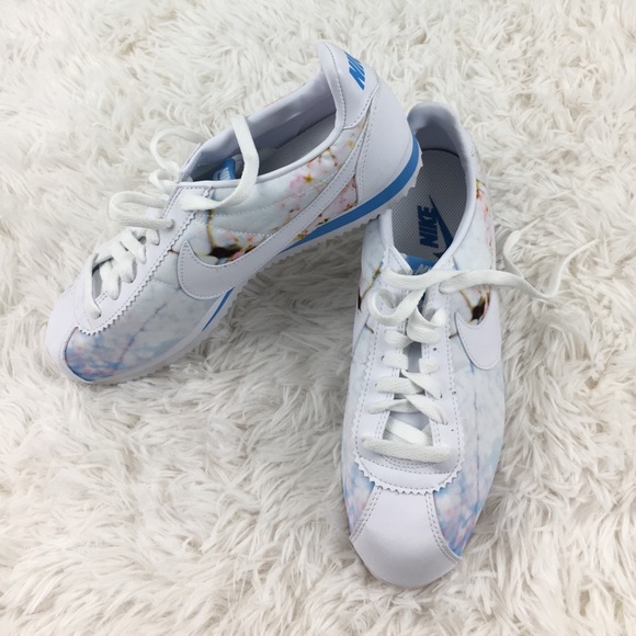 New Women's Nike Cherry Blossom Cortez Sneakers - Picture 4 of 8