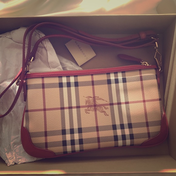 Burberry leather clutch, crossbody bag