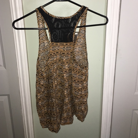 Top - Picture 2 of 2