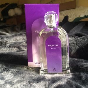 Les Fleurs Violette Perfume