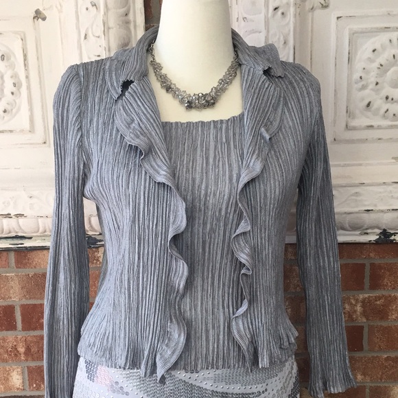 2 piece crinkle top