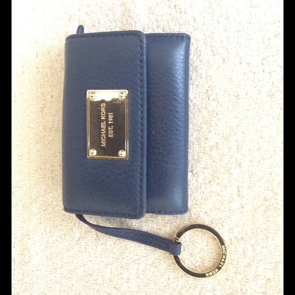 Michael Kors wallet