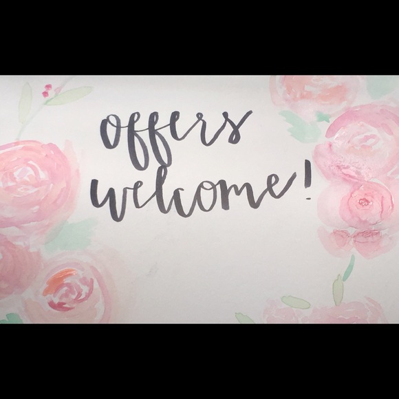 Hi all! I welcome any reasonable offers!