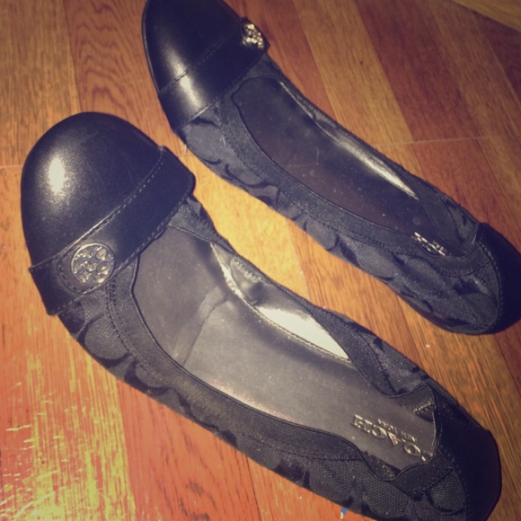 Black Coach Flats
