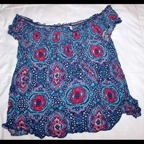 Tribal Print Off-Shoulder Shirt - Picture 1 of 2