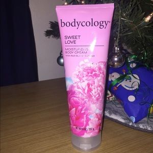 Bodycology lotion in the smell sweet love