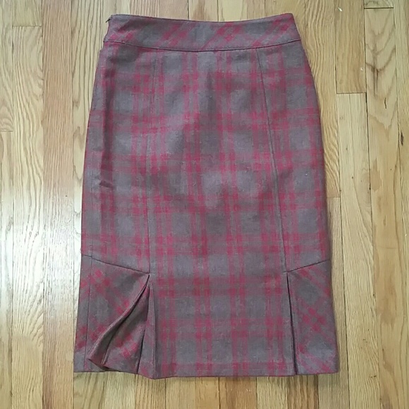 4/$30 Tulle Midi Wool Skirt - Picture 4 of 4