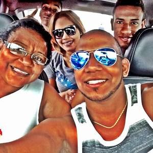 Meet your Posher, Robert