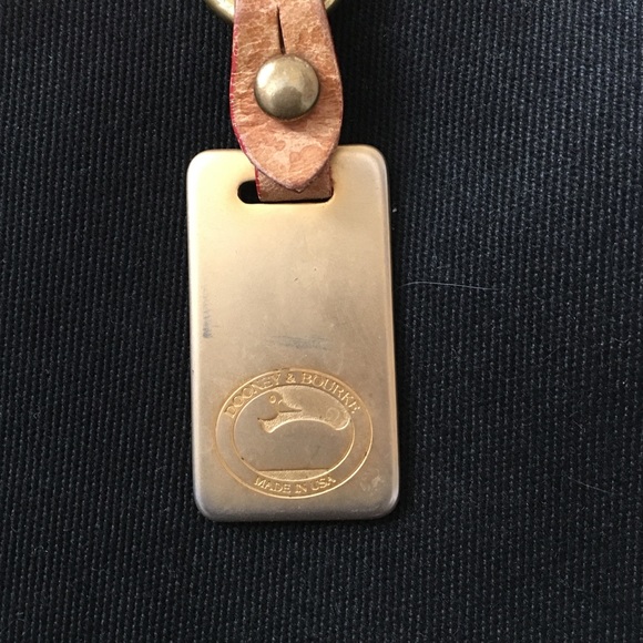 Vintage Dooney & Bourke! - Picture 3 of 4