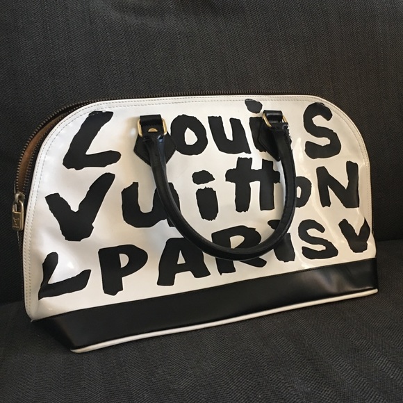 Louis Vuitton graffiti purse