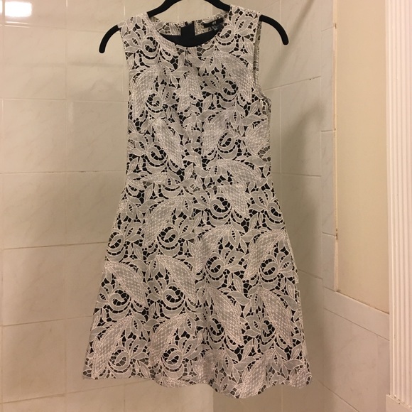 H&M Lace Patterned Dress
