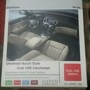 New Universal Mount Style Dual USB Carcharger