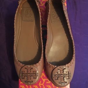 Tory Burch 6.5 cognac flats