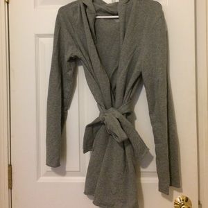 Xhilaration grey hooded bathrobe