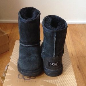 Boys Uggs