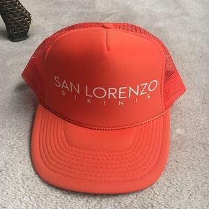 San Lorenzo Binkis Hat