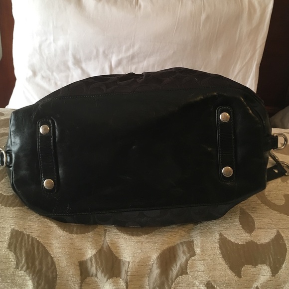 Coach black handbag - Picture 2 of 3