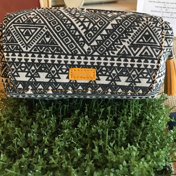 Silpada Handbags - Silpada Cosmetic Bag Silpada Handbags - Silpada Cosmetic Bag