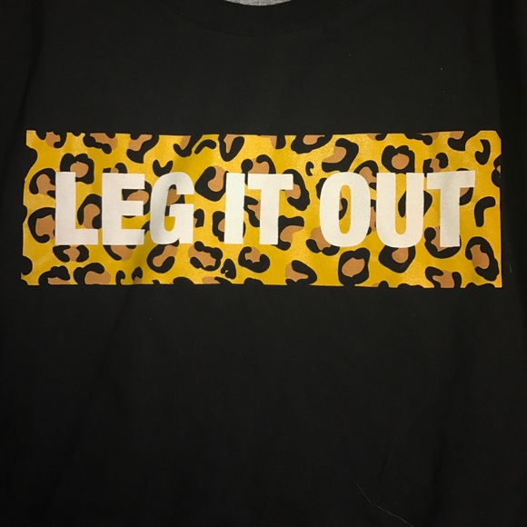 Routine Baseball t-shirt. XL open to offers! - Picture 2 of 3