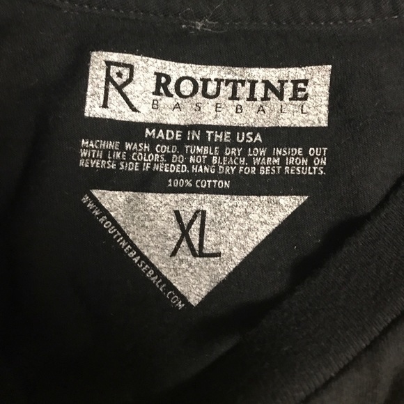 Routine Baseball t-shirt. XL open to offers! - Picture 3 of 3