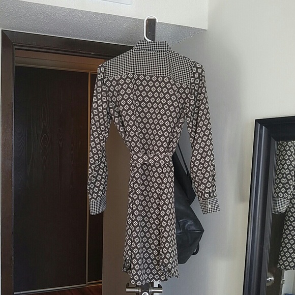 Ann Taylor LOFT XS Shirtdress - Picture 2 of 2