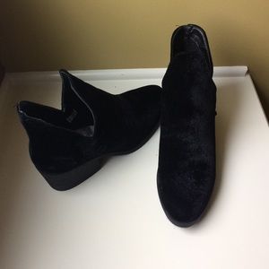 Black velvet boots