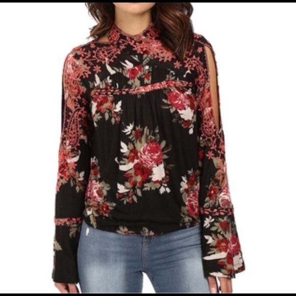 Free People cold shoulder rose embroidered top, M