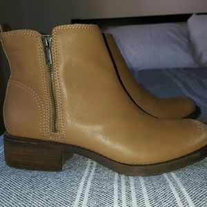 Lucky Brand ankle boots NWOT