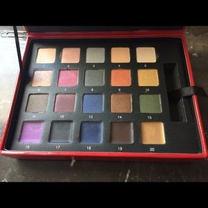 SMASHBOX CLICK YOUR IT PALETTE