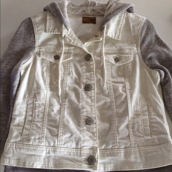 American Eagle White Denim Jacket