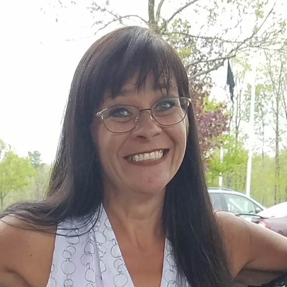 Meet your Posher, Kellie - Picture 3 of 5