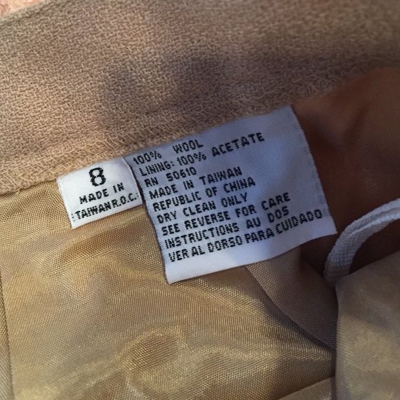Women's Tan KASPER MINI SKIRT SIZE 8 100% WOOL - Picture 2 of 3