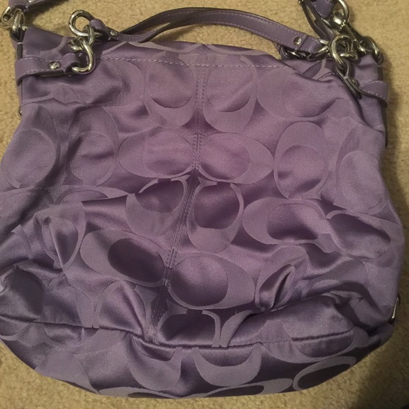 Purple  Coach Purse - Picture 1 of 3
