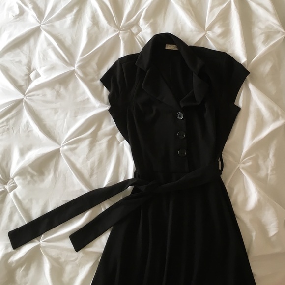 Black "Layers" dress - Picture 2 of 2