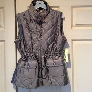 Quilted NWT lightweight stone Grey "L"  vest