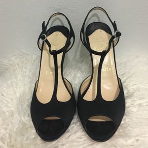 LAST PRICE DROP🎉Christian Louboutin Satin T-Strap