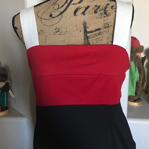 Alyn Paige dress - Picture 2 of 7