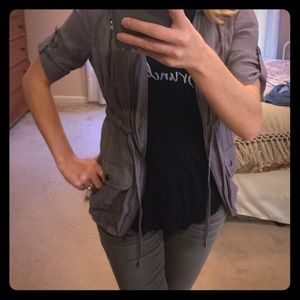 Zipper and tie cover up