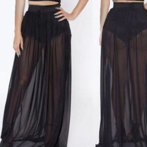NWT Pleated see through Maxi Skirt