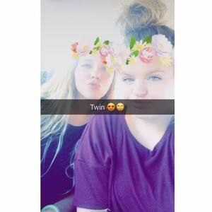 Meet your Posher, Kelsey