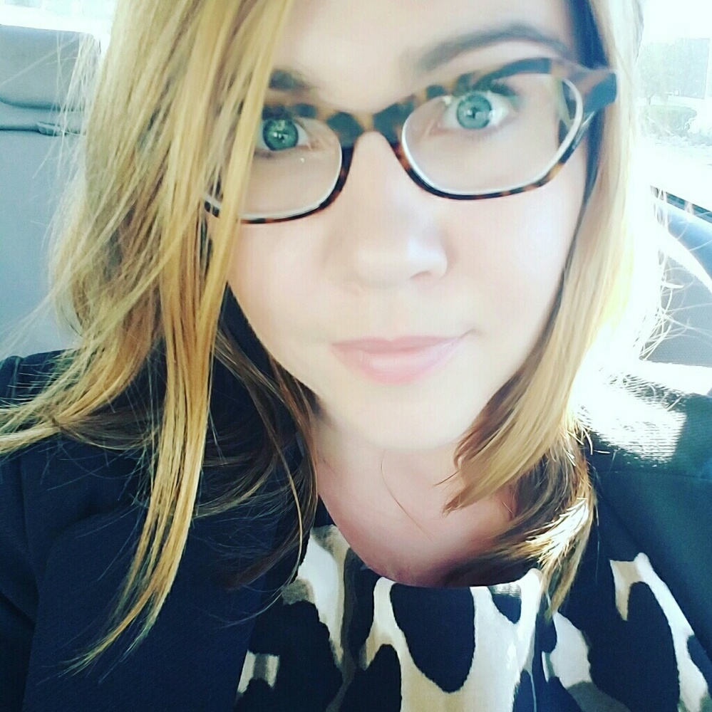 Meet your Posher, Amy