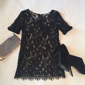 Stunning!! Black Lace Top
