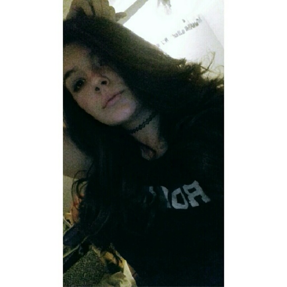 Meet your Posher, Alexandra - Picture 1 of 1