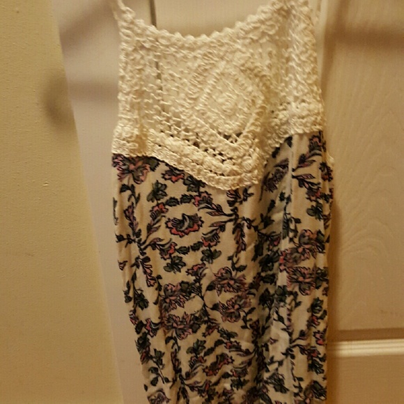 Floral tank