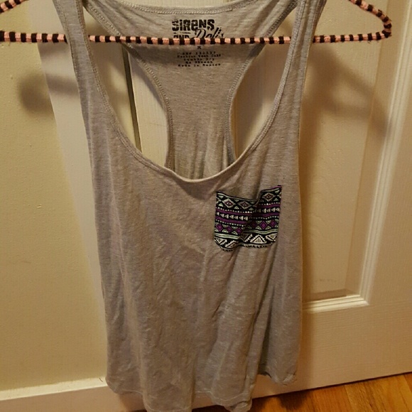 Grey tank