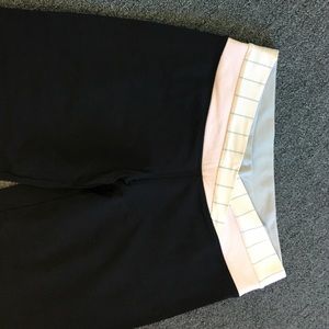 Lululemon Cropped Pants