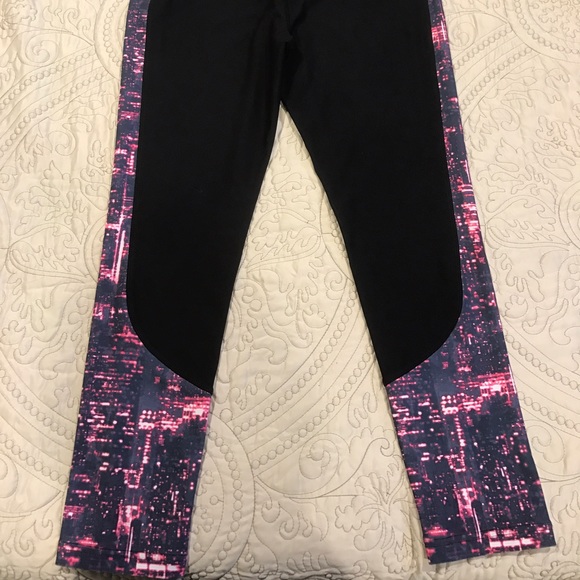 NWT Jacques Moret Capri Workout Leggings - Picture 3 of 4