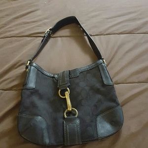 Vintage shoulder bag